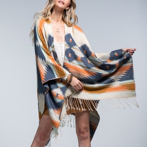 Accessories - NWT Southwestern Inspired Wrap